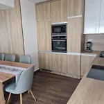 One Luxury Grand Appartement Eger