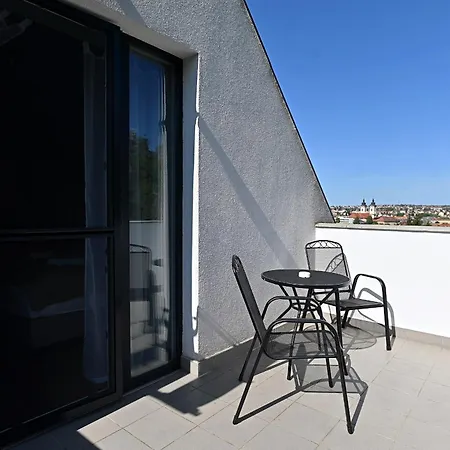 アパート One Luxury Grand