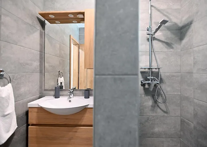 One Luxury Grand Daire *